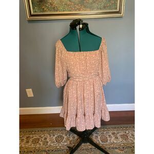 Boutique Pink & White Floral 3/4 Puff Sleeve Square Neck Mini Ruffle Sundress, S